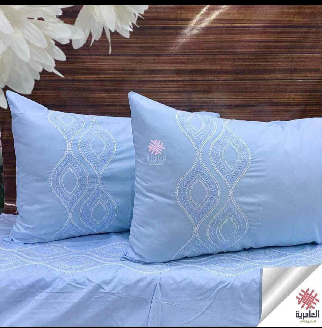 طقم ملاية مطرز عنو بتصميم عيون فخم – 4 قطع 5123