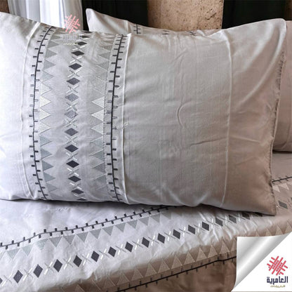 طقم رويال مطرز 5723