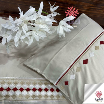 طقم ملاية مطرز بتصميم مثلثات – 4 قطع 5119